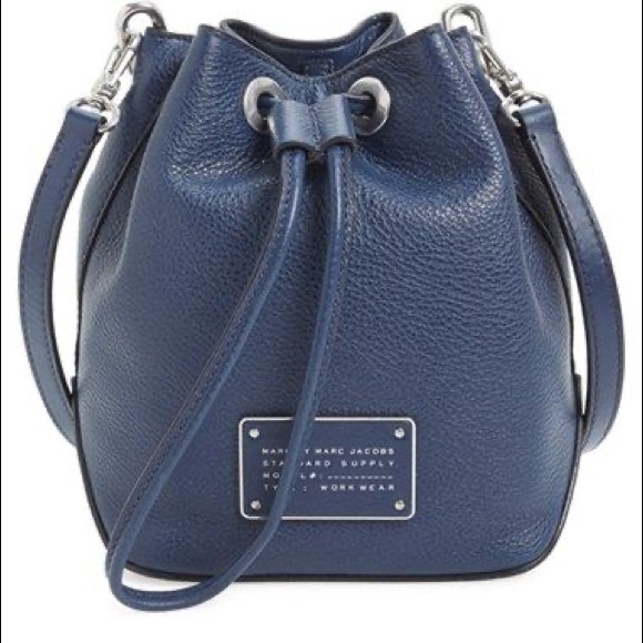 Marc By Marc Jacobs Handbags - Marc by Marc Jacobs Too Hot to Handle crossbody